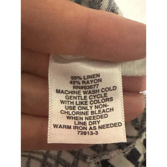 Liz Claiborne Button Up - White and Blue Leaf Shirt - Size XXL - NWOT - Picture 4 of 5